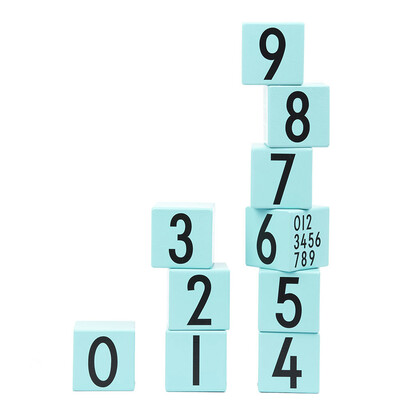 Кубики 5x5x5 см розовые AJ Wooden Number Cubes Design Letters