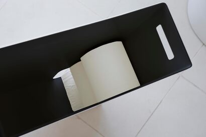 Подставка для туалетной бумаги 	YAMAZAKI