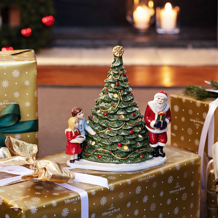Декорация новогодняя "Санта с елкой" Christmas Toys Villeroy & Boch