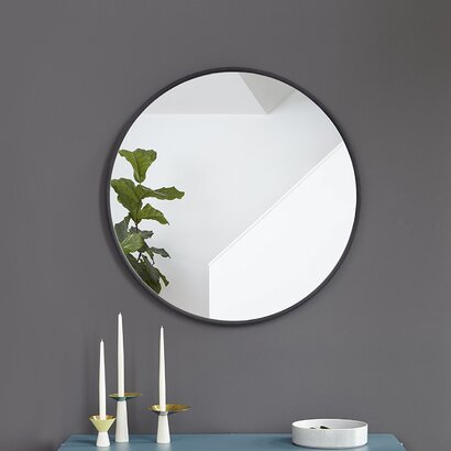 Настенное зеркало 61x7,6 см черное Hub Wandspiegel Umbra