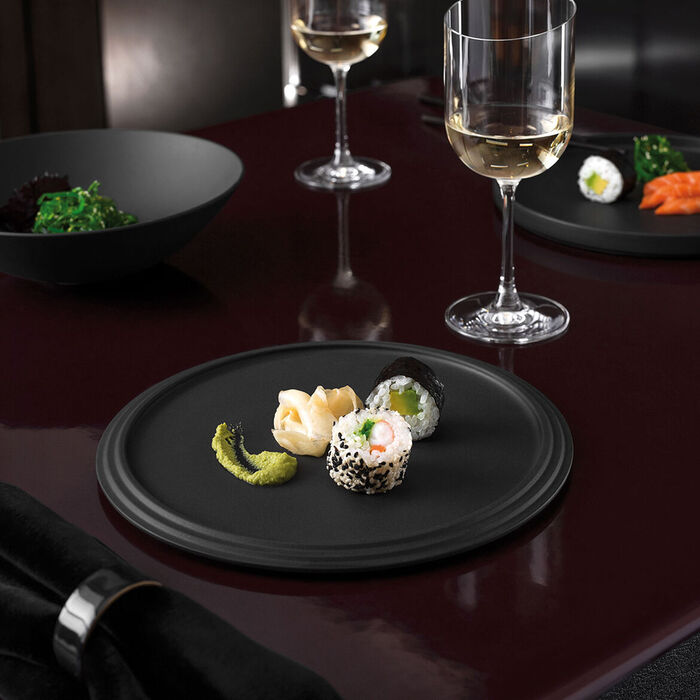 Тарелка плоская с дизайнерскими бортиками 24 см черная, La Boule Villeroy & Boch