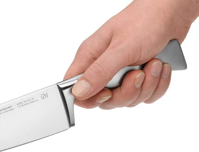 Набор ножей для стейка для гурманов WMF, состоящий из 4 предметов, изготовлен в Германии, 4 кованх ножа, качественная огранка, лезвие из специальной стали, лезвие 13,5 см без гравировки, одиночное